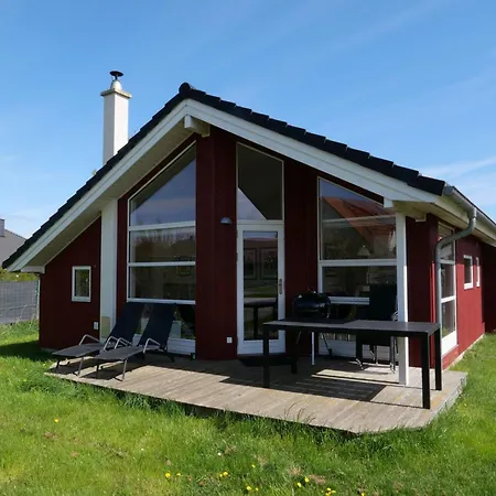 Apartment House Fuer 8 Personen *